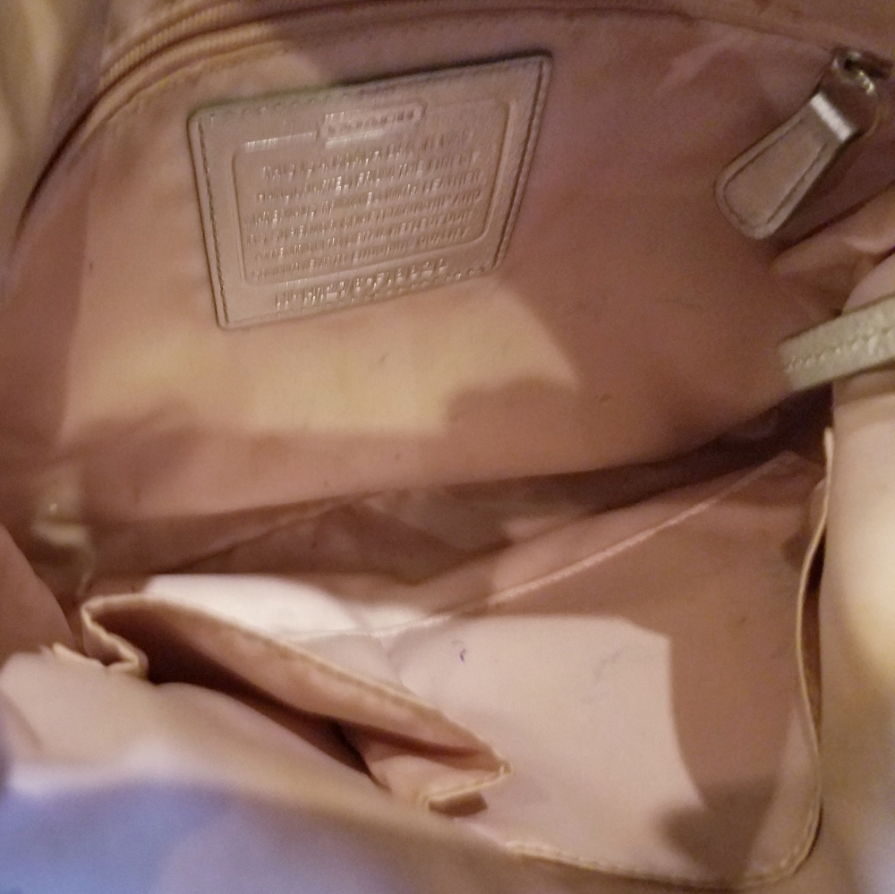 Coach silver handbag - Picture 8 of 8
